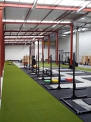 kine praktijk Aalst, indoor gym, trainingstoestellen, sportzaal